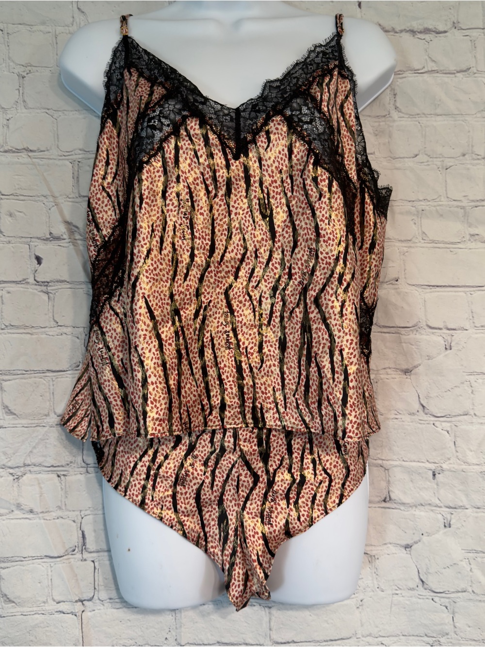 Victoria's Secret Giraffe Animal Print Camisole & Shorts XL